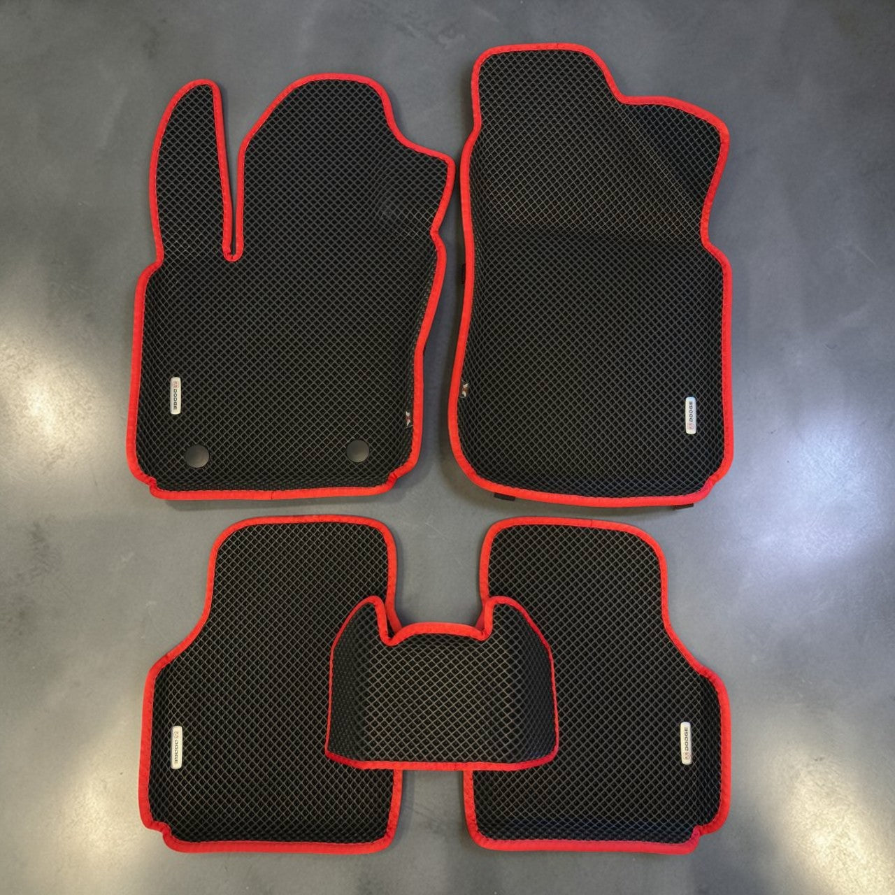 Premium custom EVA car mats for Dodge Hornet 2023–2025. Perfect fit, waterproof all-weather protection, durable and stylish design. Custom made in Canada.