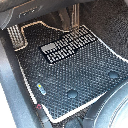 Car Mats FRONT SET Chevrolet Corvette 2014–2019 (C7)