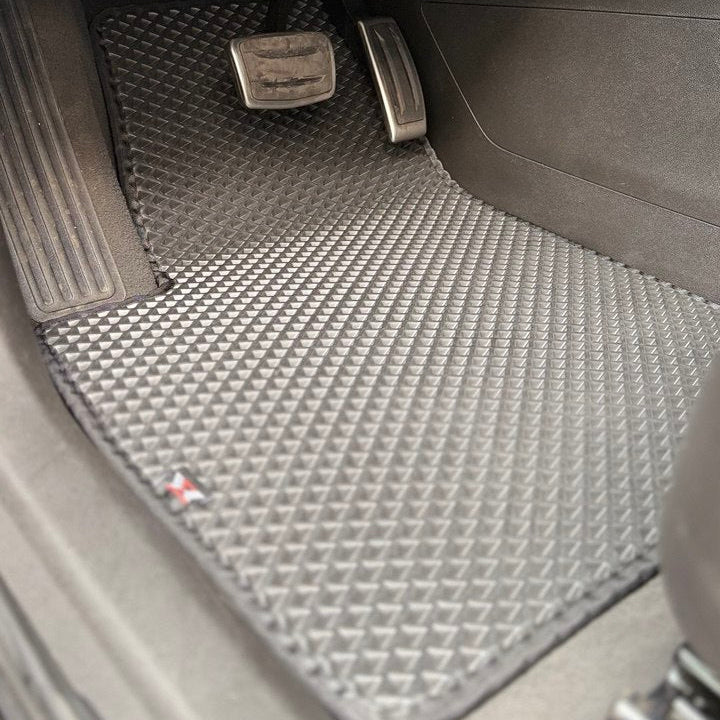 Jeu complet de tapis de sol pour Kia Optima 2011–2015