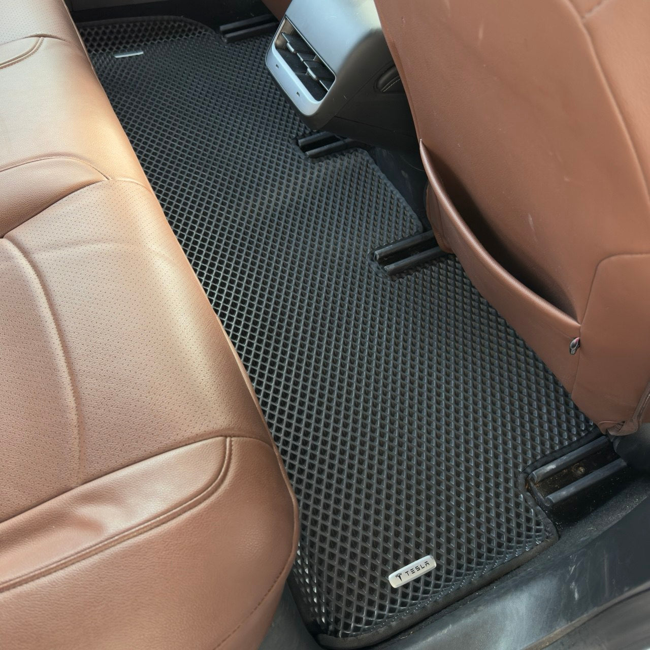 Car Mats FULL SET Tesla Model Y (2020–2024)