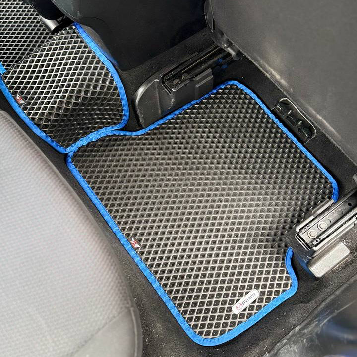 Car Mats FULL SET Mazda 3 (2010–2013)