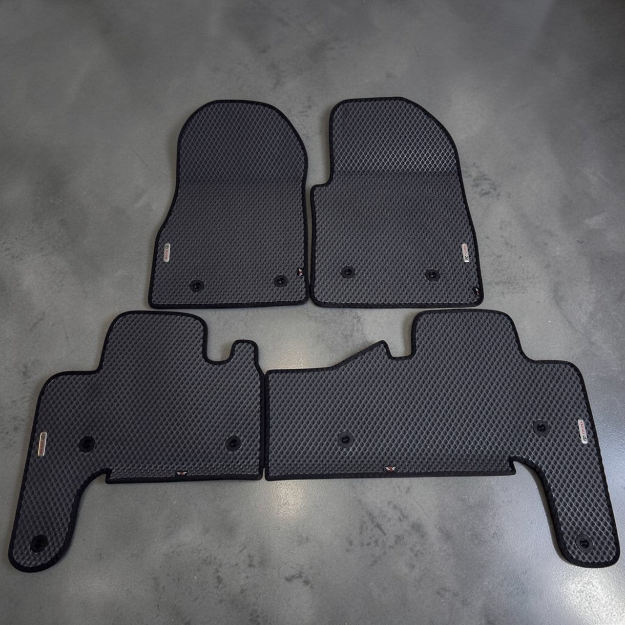 Toyota Land Cruiser 80 Series 1990-1997 EVA car mats full set custom fit all weather floor liners